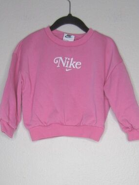 Nike crewneck sweatshirt in pink - Size 2-3 years